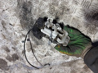 Замок двери задней левой, Honda CR-V 1 1995-1999