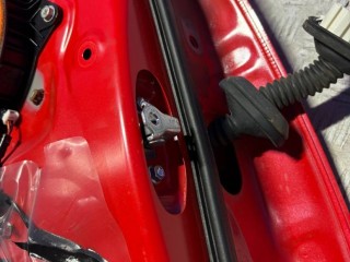 Ограничитель открывания двери задней, Toyota Yaris 4 2017-2022