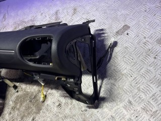 Панель передняя салона (торпедо), Toyota Yaris 4 2017-2022