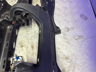 Панель передняя салона (торпедо), Toyota Yaris 4 2017-2022