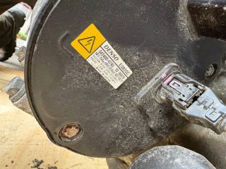 Компрессор кондиционера, ориг. номер 0424000740, Toyota Yaris 4 2017-2022