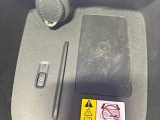 Беспроводное зарядное устройство, ориг. номер 861C0K0010, Toyota Yaris 4 2017-2022