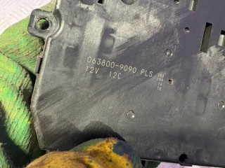 Моторчик заслонки печки, ориг. номер 0638009090, Toyota Yaris 4 2017-2022