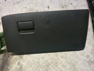 Бардачок, Toyota Yaris 4 2017-2022