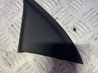 Пластик, ориг. номер 67492K0030, Toyota Yaris 4 2017-2022