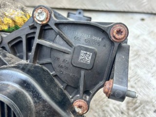 Помпа, ориг. номер 06L121111F, Audi A4 B8 2011-2015