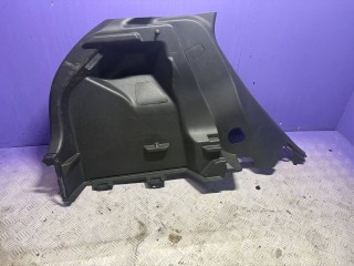 Обшивка багажника, ориг. номер 64740K0070, Toyota Yaris 4 2017-2022