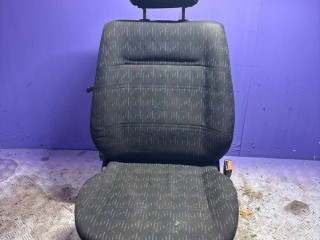 Сиденье переднее правое, Volkswagen Golf 3 1991-2000