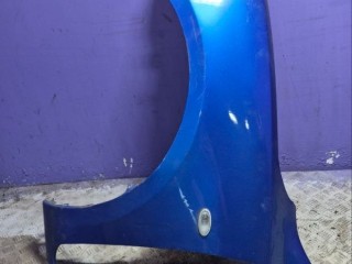 Крыло переднее левое Mazda 3 BK 2003-2006, седан