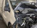 93450351, 738556700R, 738544891R, 727526327R Молдинг лобового стекла Renault Trafic 3 2017г. - фото №18