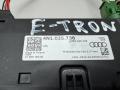 Разъем AUX / USB Audi e-tron 2020г. - фото №2