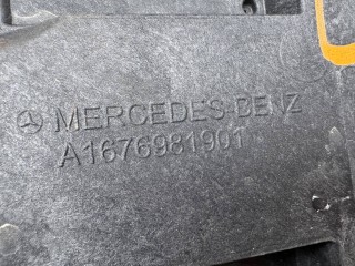 Кронштейн накладки на порог левый, ориг. номер A1676981901, Mercedes-Benz GLE AMG V167 рест