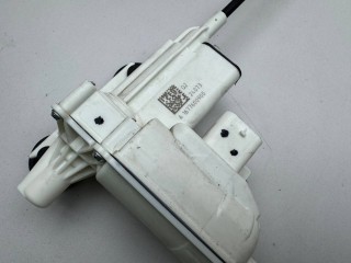 замок двери задней левой, ориг. номер A0997200401, A0997200101, A0997307800, A0997307700, A1677600900, A1677601100, A1677601200, A1677601000, A1675400555, A1675409754, A1675409345, A1675408727, Mercedes-Benz GLE AMG V167 рест