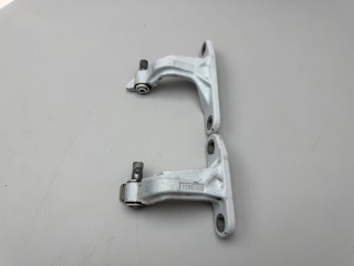 Петля двери передней левой Mercedes-Benz Sprinter W907/W910 2018-2026