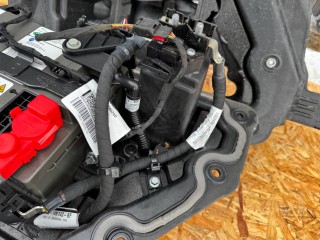 АККУМУЛЯТОРНЫЙ ЯЩИК (АКБ), Land Rover Range Rover 5 2021-2026
