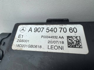Блок предохранителей, ориг. номер A0009824823, A9075407060, Mercedes-Benz Sprinter W907/W910 2018-2026
