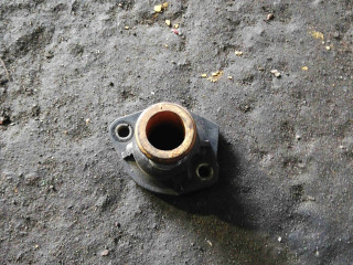 Фланец (тройник) системы охлаждения, ориг. номер 026121145E, Volkswagen Golf 4 1997-2006