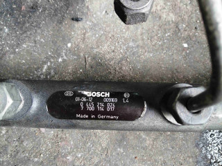 Топливная рампа, ориг. номер 7700114017, Renault Laguna 2 2001-2005