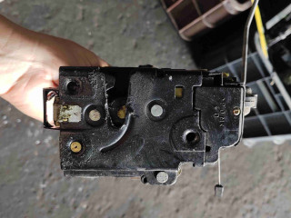 Замок двери передней правой, Volkswagen Passat B5 1996-2001