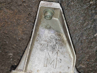 Кронштейн КПП, ориг. номер 8D0399113AB, Volkswagen Passat B5 1996-2001