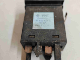 Кнопка подогрева заднего стекла, ориг. номер 1J0959621C, Volkswagen Golf 4 1997-2006