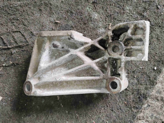 Кронштейн двигателя, ориг. номер 90571112, Opel Vectra B 1995-2000