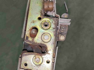 Замок двери передней правой, Volkswagen Sharan 1 1995-2000
