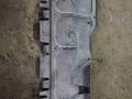 J0825237R Защита двигателя Volkswagen Golf 4 2001г. - фото №2
