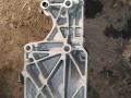 038903143AF Кронштейн генератора Volkswagen Passat B6 2006г. - фото №2