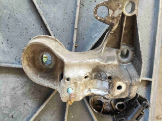 Кронштейн двигателя, ориг. номер 4B0199352B, Audi A4 B5 1999-2001