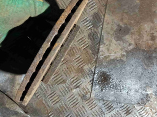Диск тормозной передний, Volkswagen Golf 4 1997-2006