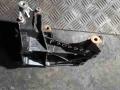Кронштейн генератора Peugeot 307 2001г. - фото №2