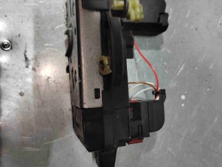 Замок двери передней левой, ориг. номер 13210748, Opel Zafira B 2005-2008