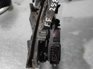 Замок двери передней правой, Ford Focus 2 2004-2008