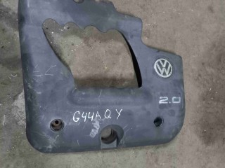 Крышка двигателя декоративная Volkswagen Golf 4 1997-2006