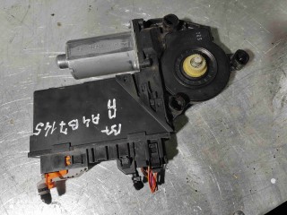 Моторчик стеклоподъемника передний правый Audi A4 B7 2004-2009