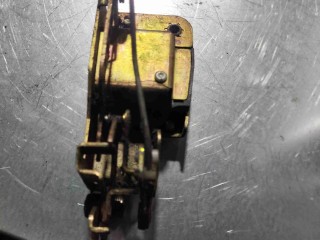 Замок двери передней правой Volkswagen Transporter T4 1990-2003