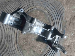 Кронштейн генератора, ориг. номер 071260089B, Volkswagen Golf 4 1997-2006