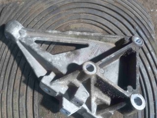 Кронштейн двигателя, ориг. номер 1J0199354G, Volkswagen Bora 1998-2005