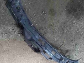 Передняя панель крепления облицовки (телевизор) Volkswagen Passat B3 1988-1997