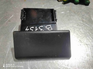 Пепельница, ориг. номер 357857961, Volkswagen Passat B3 1988-1997