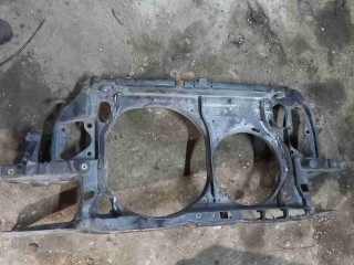 Передняя панель крепления облицовки (телевизор) Volkswagen Passat B5 GP 2000-2005