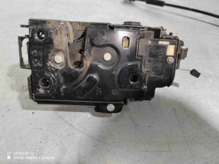 Замок двери задней правой, Volkswagen Passat B5 1996-2001