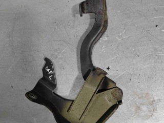 Петля капота, Chevrolet Captiva 2006-2011