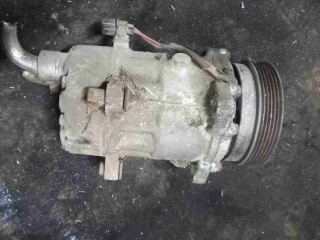Компрессор кондиционера, ориг. номер 357820803Q, Volkswagen Passat B3 1988-1997