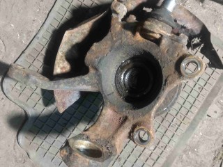 Ступица передняя правая, Volkswagen Transporter T4 1990-2003