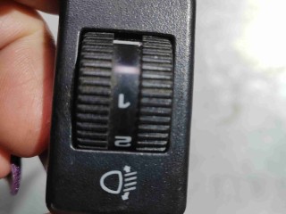 кнопка корректора фар, ориг. номер 357941333, Volkswagen Passat B3 1988-1997