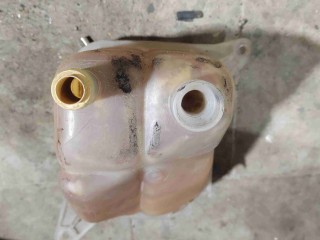 Бачок расширительный, ориг. номер 8A0121407A, Audi 80 B4 1991-1996
