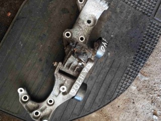 Кронштейн генератора Opel astra H 2006-2014, 1.7 л, дизель, 55565570