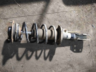 Стойка передняя левая, Chevrolet Captiva 2006-2011